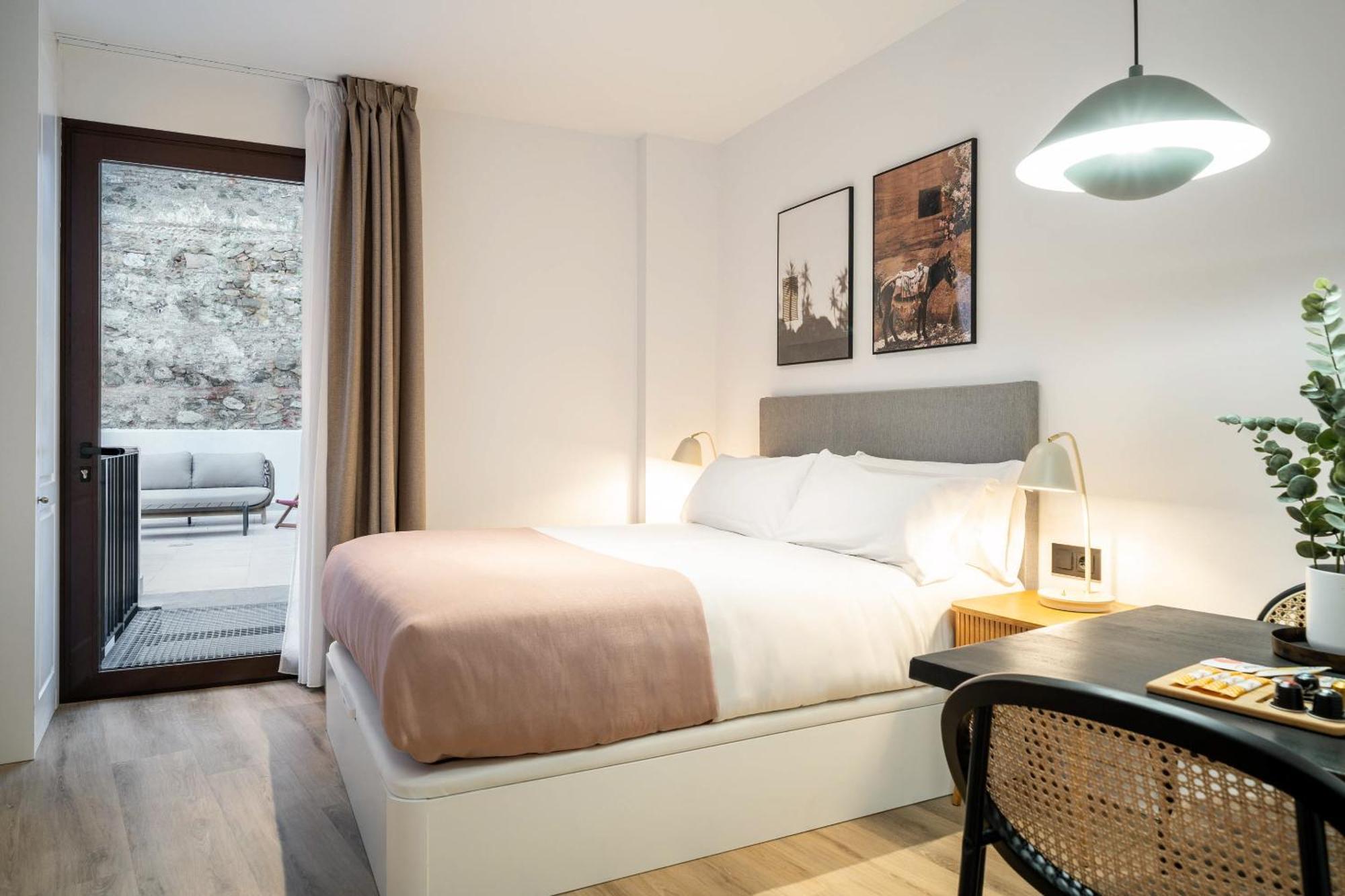 Limehome Malaga Calle Victoria Exterior foto